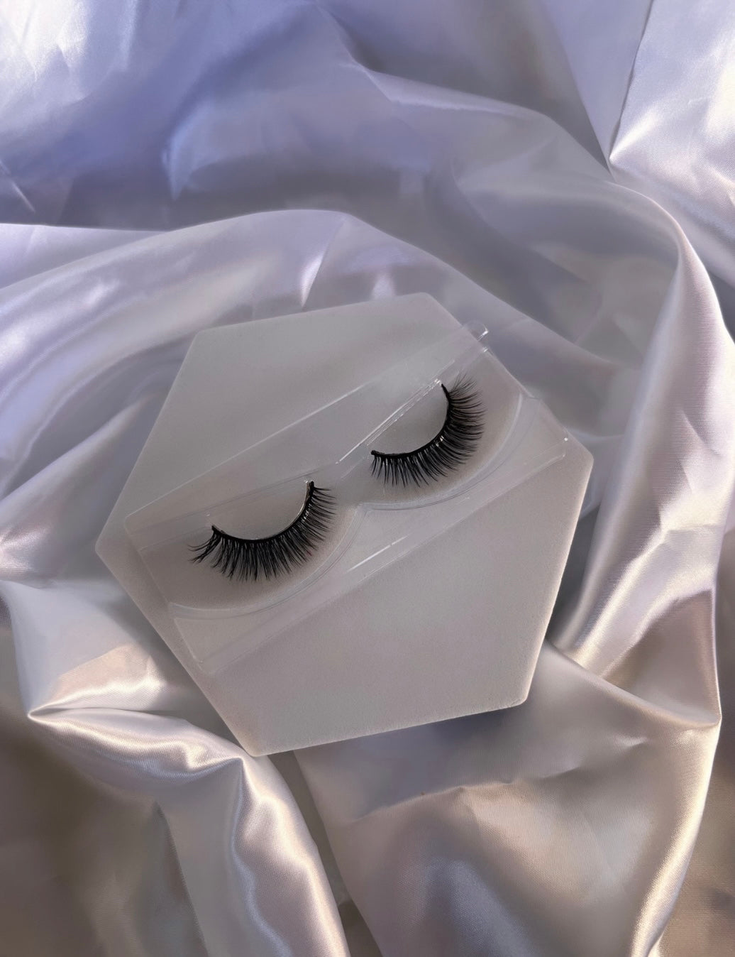 False Lashes - Sofie