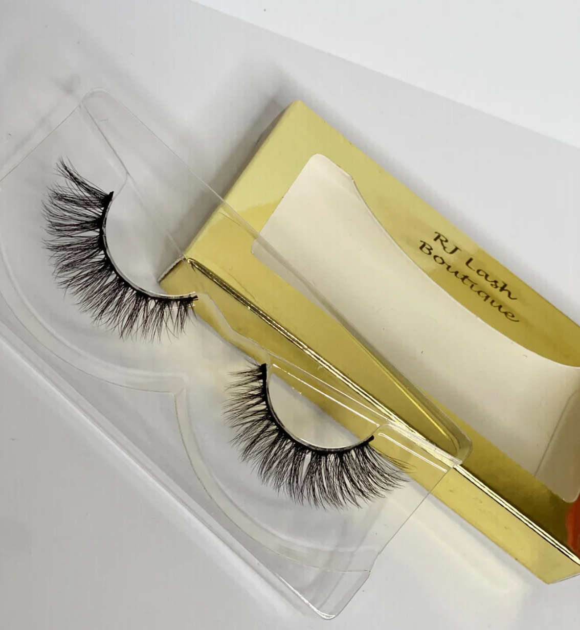 False Lashes - Hazel