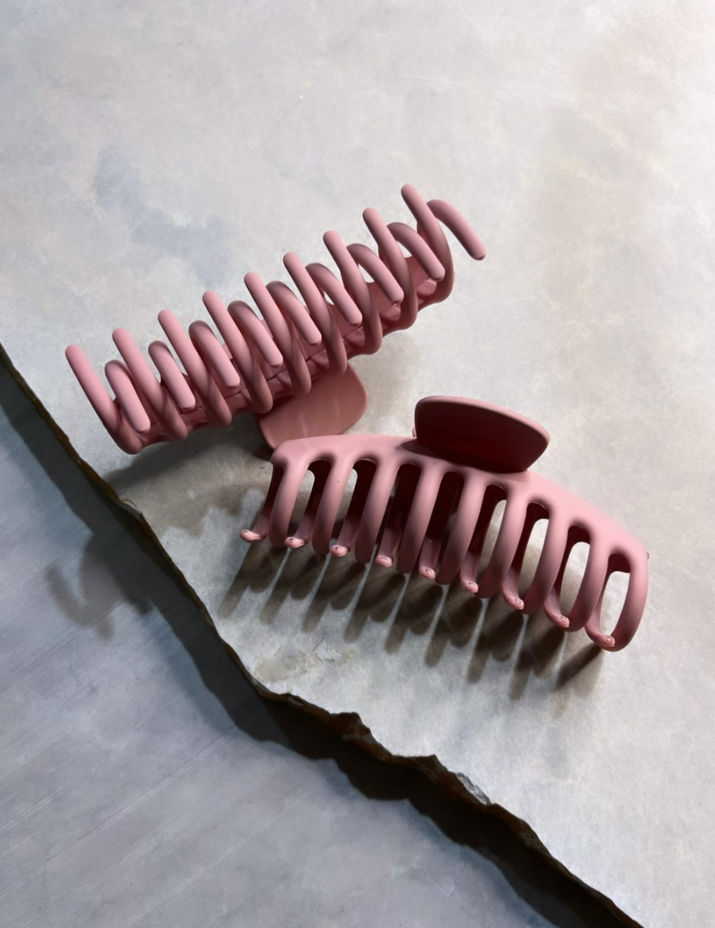 Vanessa Hair Claw - Dusty Pink