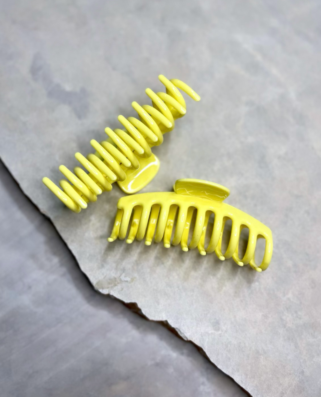Vanessa Hair Claw - Yellow